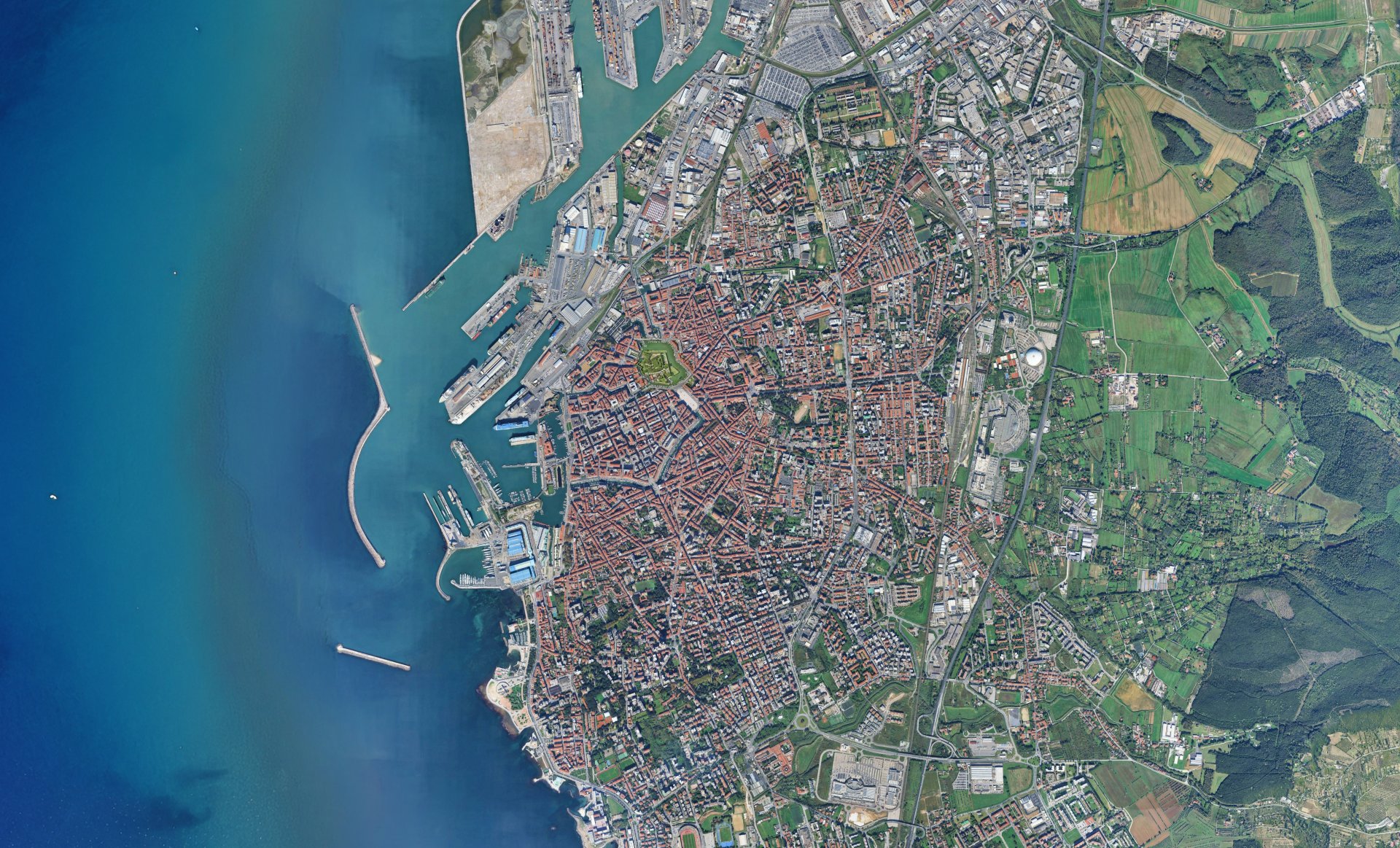 Strutture di pertinenza comunale