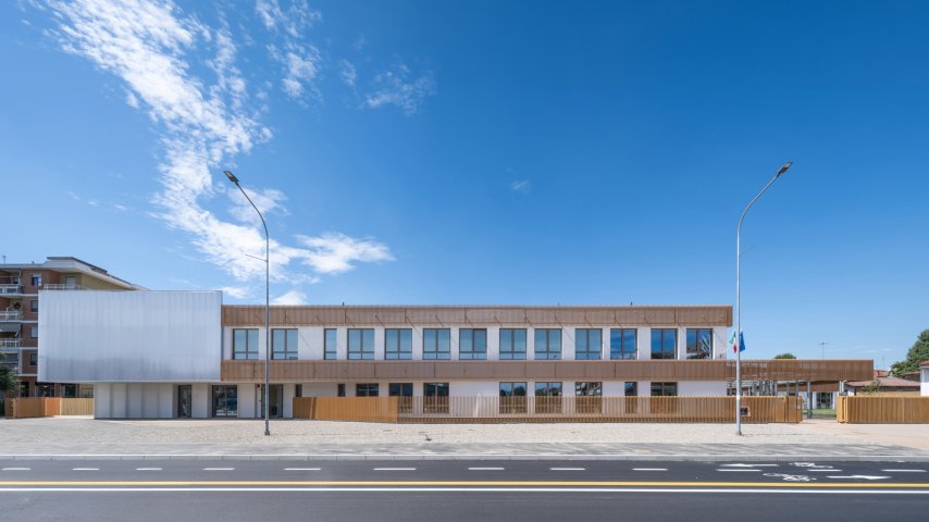 Nuova-Scuola-Primaria-Civic-Center-Settimo-Torinese-esterni-1